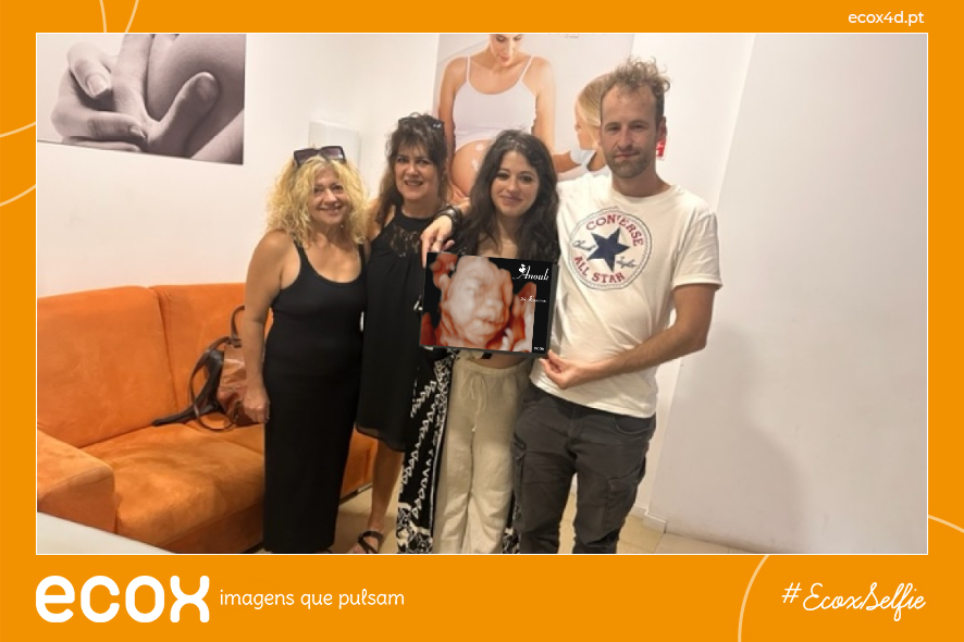 Ultrassom emocional Ultrassom 4D de STHEFANI CORREIA