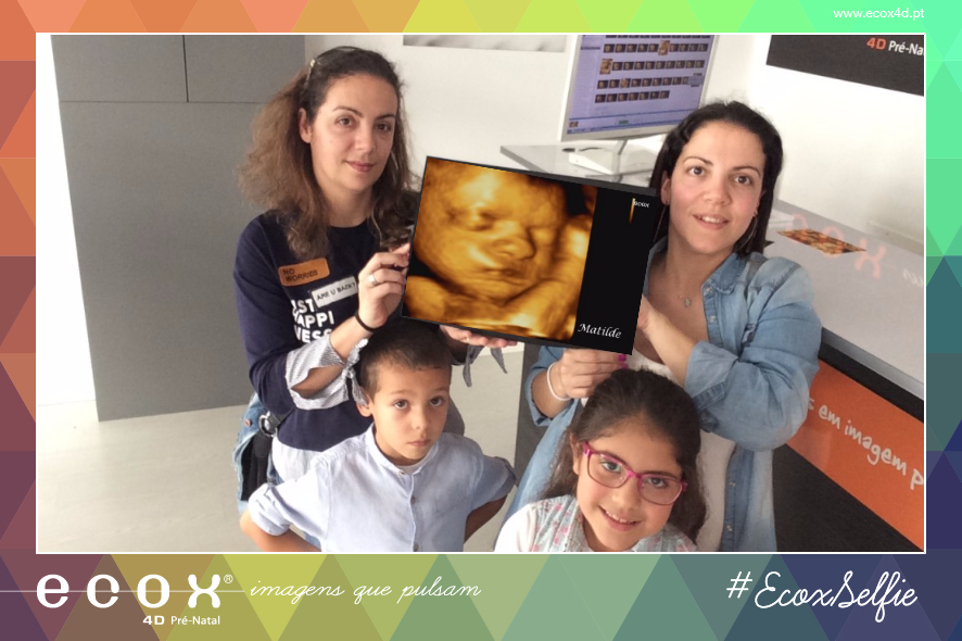 Ultrassom emocional Ultrassom 4D de Matilde e a sua mamã, madrinha, mana e primo!