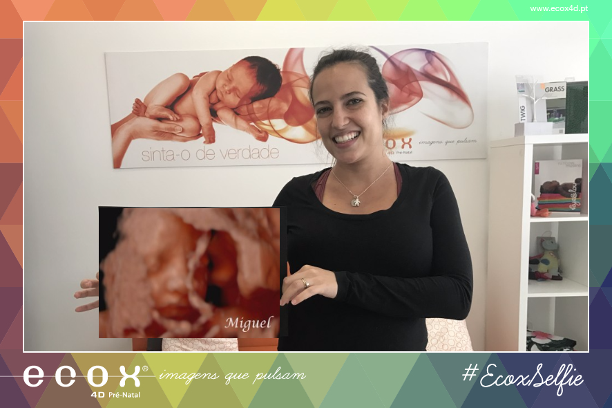 Ultrassom emocional Ultrassom 4D de O Miguel já é da casa e veio fazer a sua 3ª ecografia, mas agora a 5D :)