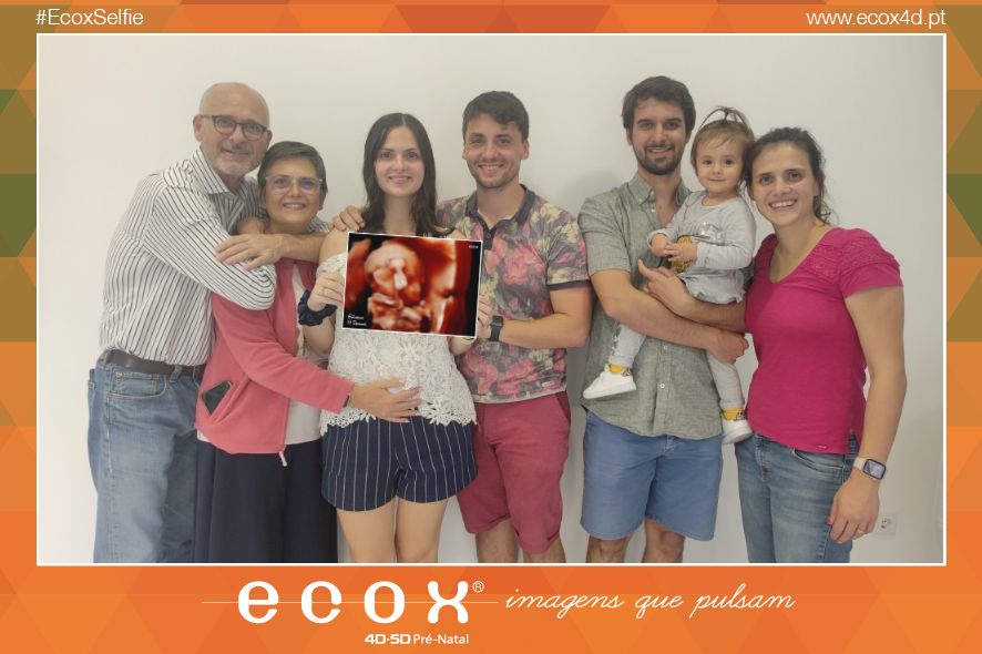 Ultrassom emocional Ultrassom 4D de Nádia e Familia